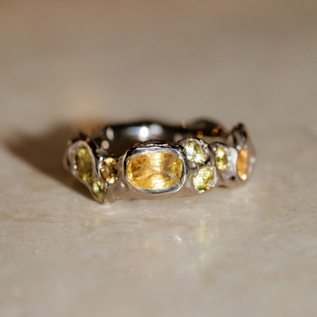YELLOW MYSTERY - Ring